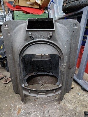 The body finished with graphite and stove polish
